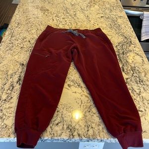 Figs Zamora jogger pants scrubs. Medium petite.